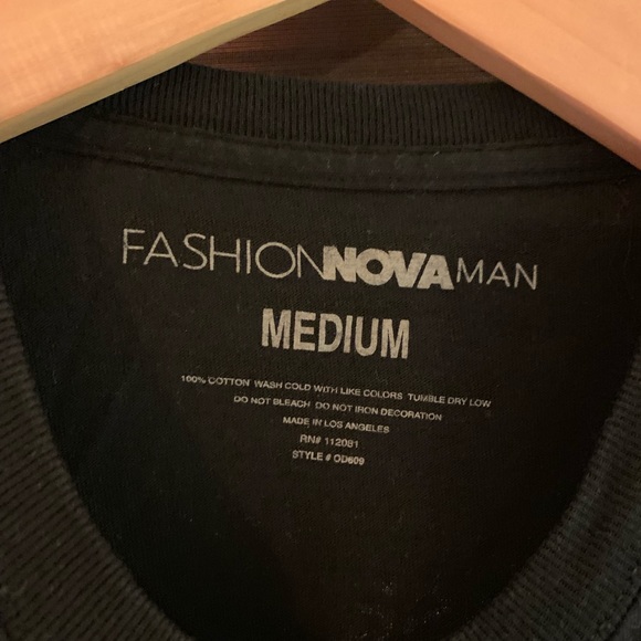 Paradise short sleeve t shirt for men. Size medium - Picture 2 of 3